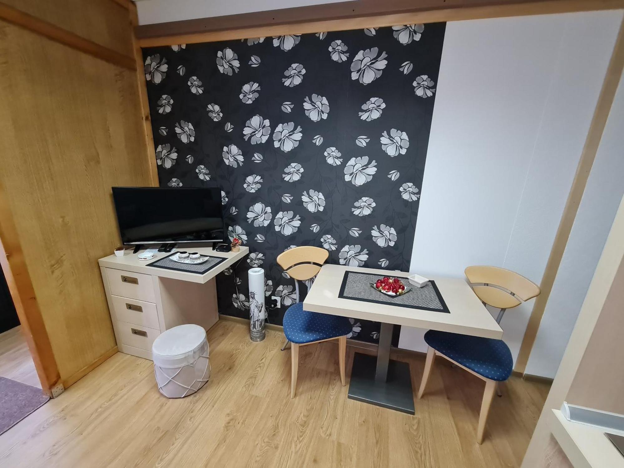 Apartment Colovic Raška エクステリア 写真